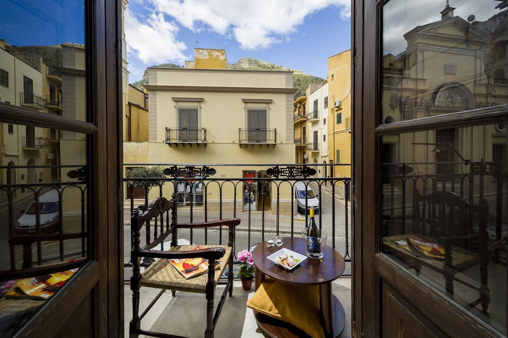 Hotel Agli Affreschi Castellammare del Golfo Esterno foto